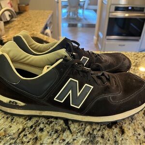 New Balance Men’s size 14